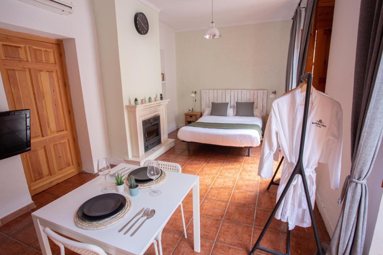 Bbtk Hostel Malaga Bagian luar foto
